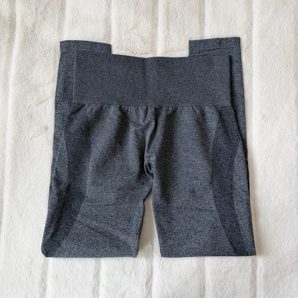 NVGTN Contour Seamless Leggings Black Speckled Size Medium - Picture 6 of 8